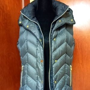 Michael Kors Hooded Puffer Vest